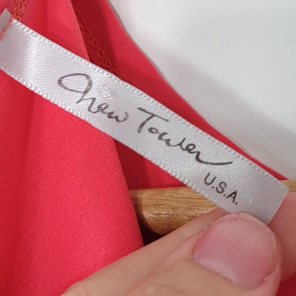 New Town Women Orange Coral Sleeveless Back Zipper Asymmetric Faux Wrap Tank Top - Picture 7 of 9